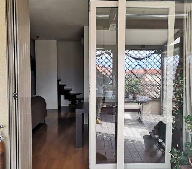 Finestre e Infissi in PVC, Legno e Alluminio